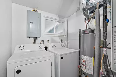 2313 Airport Drive, Columbus, OH 43219 - Photo 19