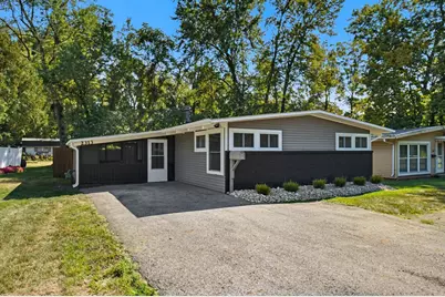 2313 Airport Drive, Columbus, OH 43219 - Photo 1