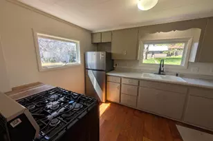 114 W Sheridan Ave, Somerset, OH 43783 - Photo 11