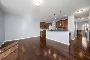 67 Highland Pointe Cir, Columbus, OH 43235 - Photo 7
