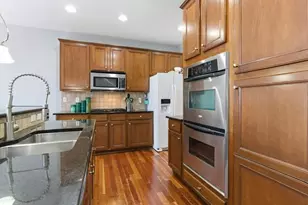 67 Highland Pointe Cir, Columbus, OH 43235 - Photo 7