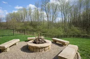 735 Berry Rd, Howard, OH 43028 - Photo 45
