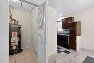 1819 Ransburg Ave, Columbus, OH 43223 - Photo 25