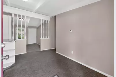 1672 Duxberry Avenue, Columbus, OH 43219 - Photo 5