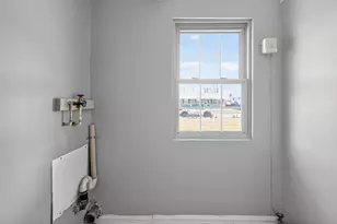 1672 Duxberry Ave, Columbus, OH 43219 - Photo 27