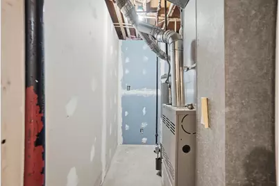 1772 E 23rd Avenue, Columbus, OH 43219 - Photo 39