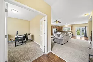 1571 Fox Fire Dr, Marysville, OH 43040 - Photo 3