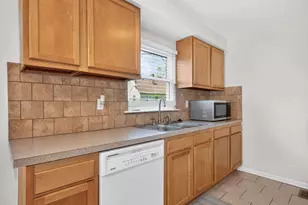 3085 Gerbert Rd, Columbus, OH 43224 - Photo 11