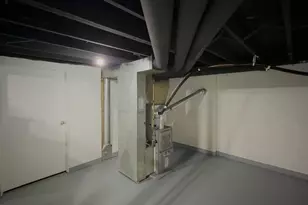 35 S Powell Ave, Columbus, OH 43204 - Photo 15