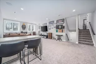 3877 Village Club Dr, Powell, OH 43065 - Photo 39