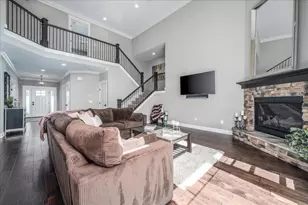 3877 Village Club Dr, Powell, OH 43065 - Photo 35