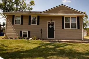 221 Lincolnshire Rd, Columbus, OH 43230 - Photo 1