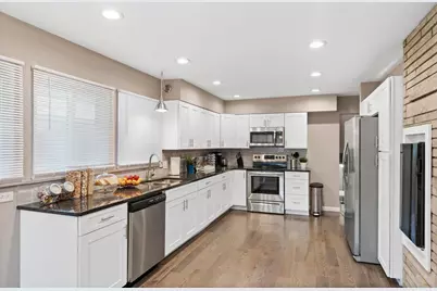 277 S James Road, Columbus, OH 43213 - Photo 15