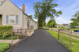 4281 Blythe Rd, Columbus, OH 43224 - Photo 5