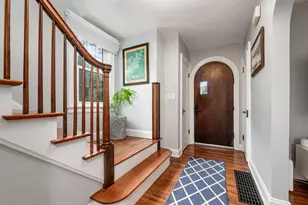 498 Oakland Park Ave, Columbus, OH 43214 - Photo 3