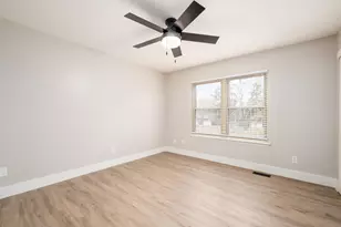 631 Pebble Pl Dr, Delaware, OH 43015 - Photo 17