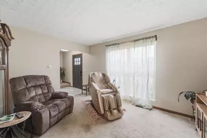 1000 Beaujolais Place, Galloway, OH 43119 - Photo 7