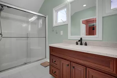 289 E Royal Forest Boulevard, Columbus, OH 43214 - Photo 17