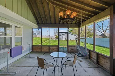 122 W Sandusky Street, Fredericktown, OH 43019 - Photo 37