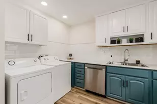 3585 Ontario St, Columbus, OH 43224 - Photo 15