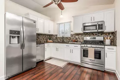 2245 Green Island Drive, Columbus, OH 43228 - Photo 11