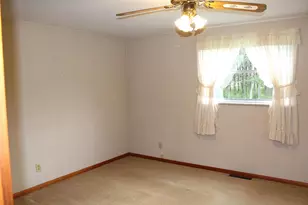 5719 North Rd, Lewis Center, OH 43035 - Photo 9