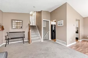 4556 Huckleberry Ct, Hilliard, OH 43026 - Photo 7