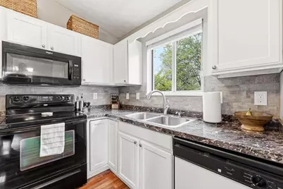 4556 Huckleberry Court, Hilliard, OH 43026 - Photo 9