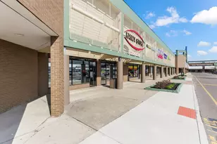 4583 Morse Centre Rd, Columbus, OH 43229 - Photo 3