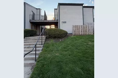 4645 Merrimar Circle E #F, Columbus, OH 43220 - Photo 5