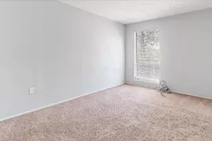 5442 Worthington Forest Pl, Columbus, OH 43229 - Photo 21