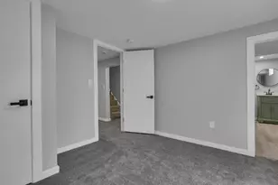 4596 Glenmawr Ave, Columbus, OH 43224 - Photo 29