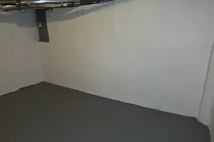 4915 Kresge Dr, Columbus, OH 43232 - Photo 9