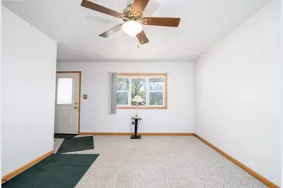 581 E Main Street, Circleville, OH 43113 - Photo 17