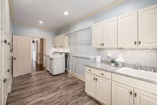 8674 Filiz Ln, Powell, OH 43065 - Photo 19