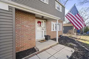 4896 Elks Dr, Columbus, OH 43214 - Photo 3