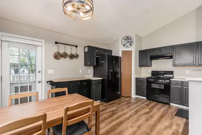 926 Cherry Bud Drive, Columbus, OH 43228 - Photo 9