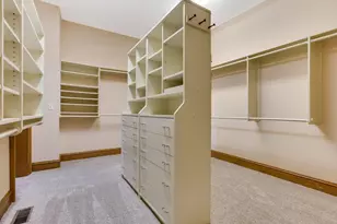 117 Lake Bluff Dr, Columbus, OH 43235 - Photo 47