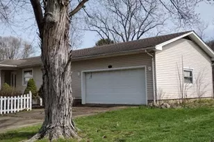 272 Whittier Dr N, Lancaster, OH 43130 - Photo 3