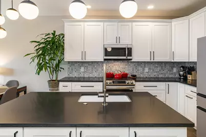 53 Buttles Avenue, Columbus, OH 43215 - Photo 5