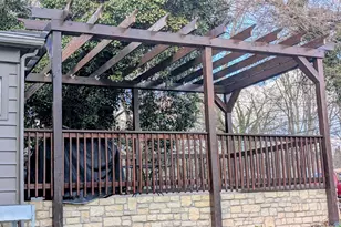 758 Bulen Ave, Columbus, OH 43205 - Photo 9