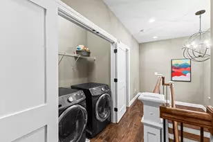 135 Punta Alley, Columbus, OH 43201 - Photo 35