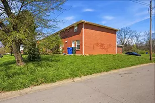 455 Barnett Rd, Columbus, OH 43213 - Photo 3