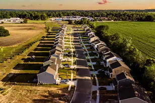 359 Isaac Tharp St, Pataskala, OH 43062 - Photo 9