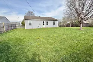 114 Blendon Rd, West Jefferson, OH 43162 - Photo 3