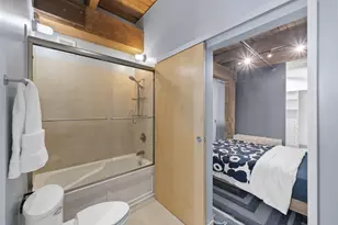 448 W Nationwide Blvd, Columbus, OH 43215 - Photo 17