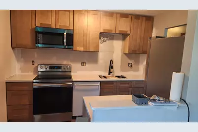 620 Mistletoe Court, Columbus, OH 43230 - Photo 7