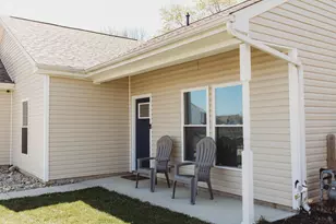 1121 Sheffield Blvd, London, OH 43140 - Photo 3