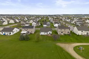 421 Triple Crown Way, Marysville, OH 43040 - Photo 39