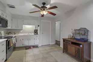 541 Cherrington Rd, Westerville, OH 43081 - Photo 13